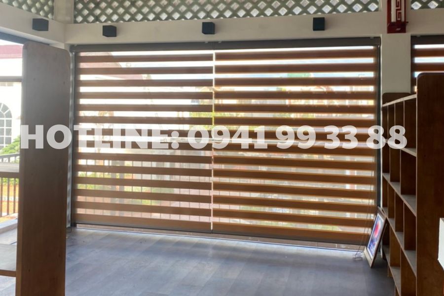rèm cuốn lưới